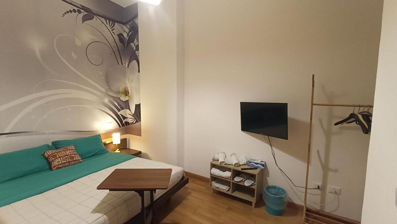 Orchidea Stanza Privata In Appartamento Condiviso "Sapori Di Mare" Cagliari Kültér fotó